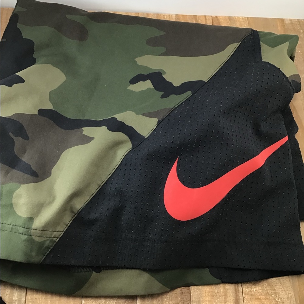 Nike Men’s Camo Training Shorts